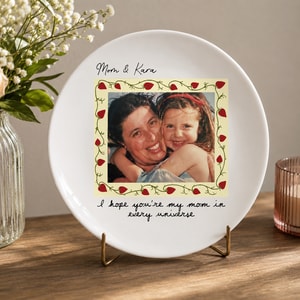 A Love That Lasts Forever - Personalized Mom Photo Jewelry Dish, Custom Picture Trinket Plate, Mother's Birthday Gift, Jewelry Holder, Keepsake Decorative Plate, Multi-Shape Gift
